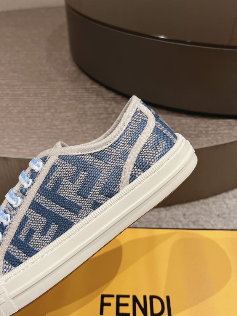 Fendi Low Shoes